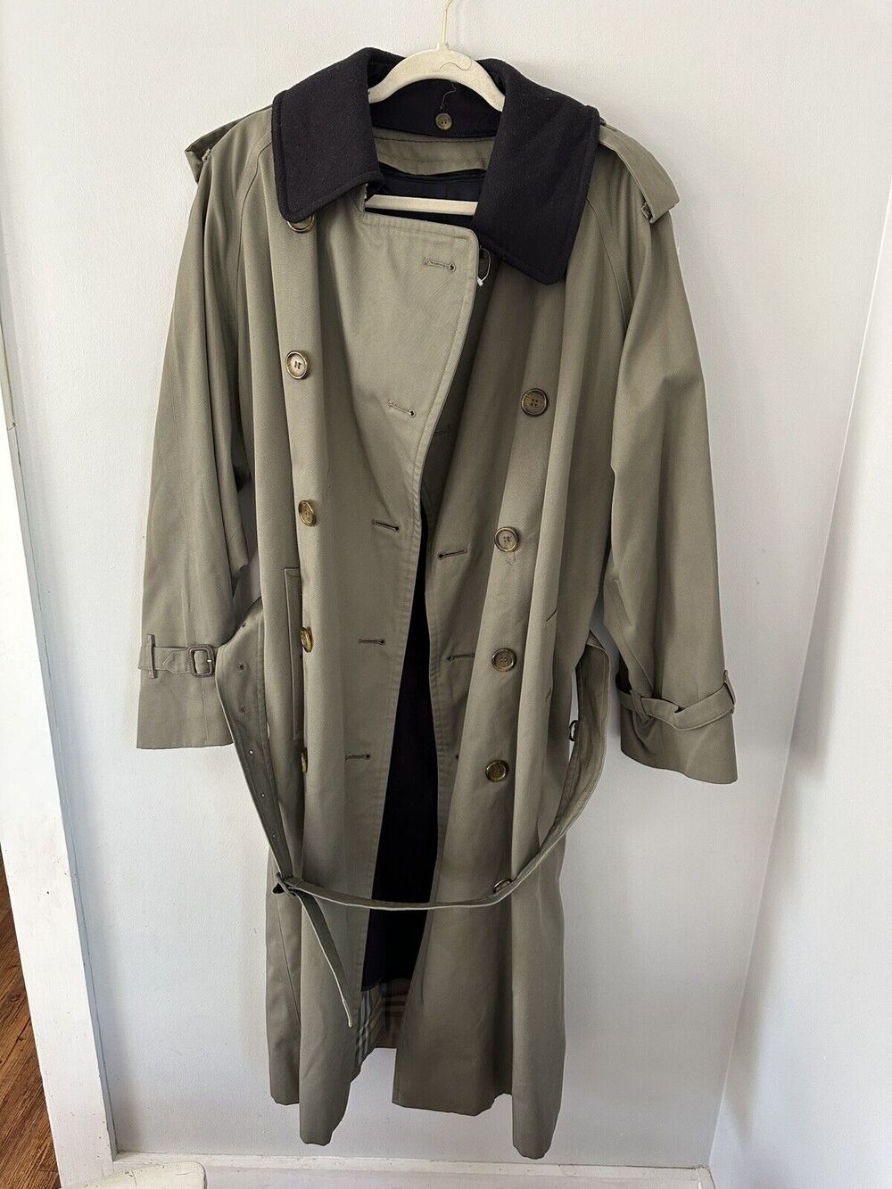 Mens Burberry Alternate Plaid Double Breasted Trench Coat - Removable Wool Liner